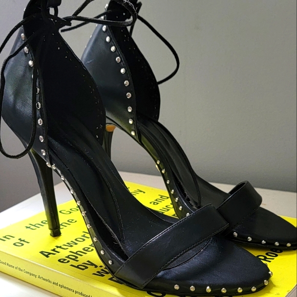 Black Stud Rock High Heels > Brazilian Leather - Picture 1 of 7